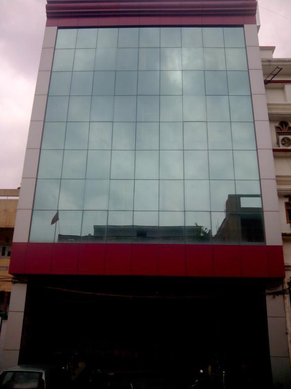 Hotel R K International Lucknow Exterior photo